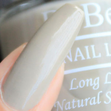 DeBelle Gel Nail Polish Moonstone Bloom (Grey Taupe Nail Paint)|Non UV - Gel Finish |Chip Resistant | Seaweed Enriched Formula| Long Lasting|Cruelty and Toxic Free| 8ml Glossy Finish